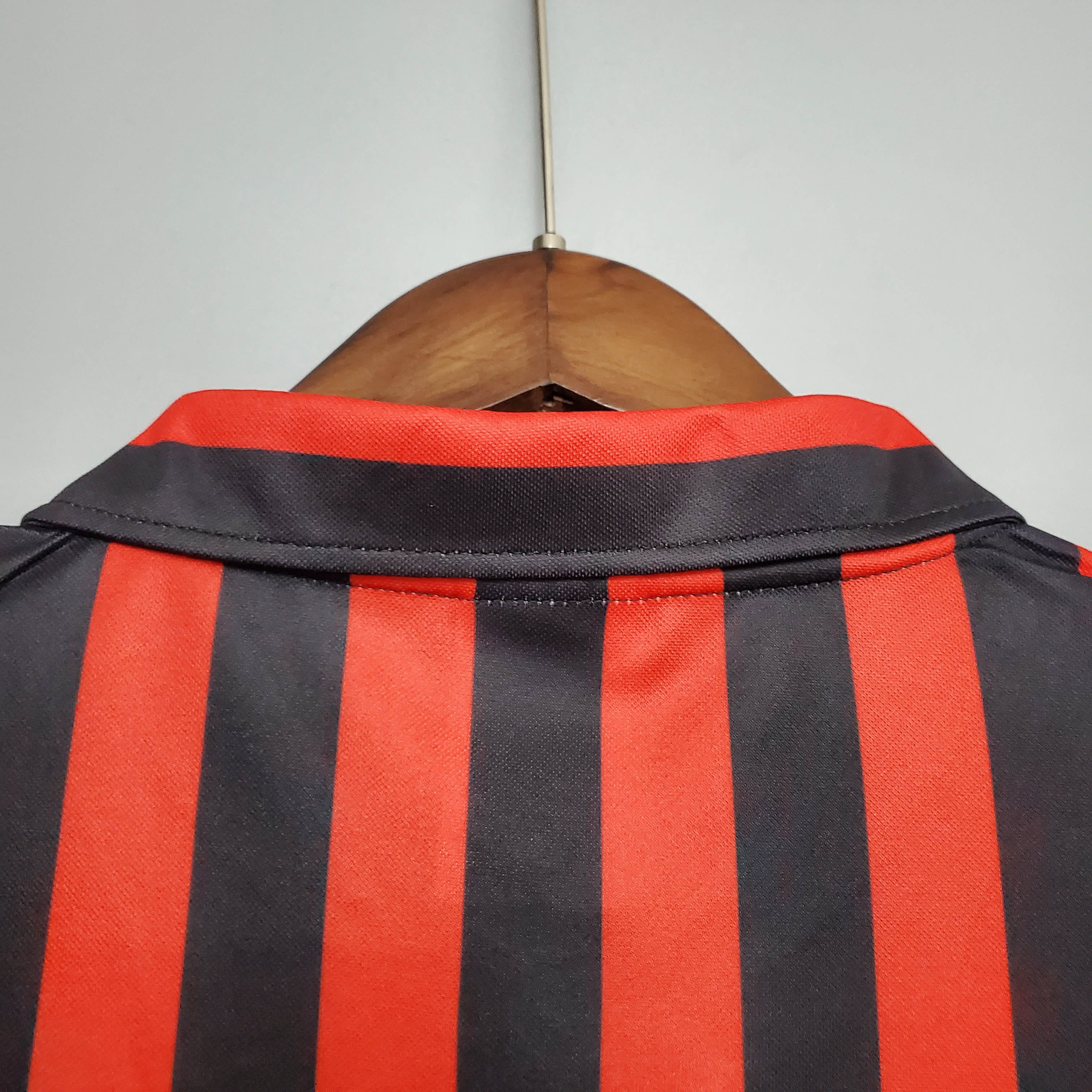 1999/2000 Retro AC Milan Home Football Shirt 1:1 Thai Quality - Image 8