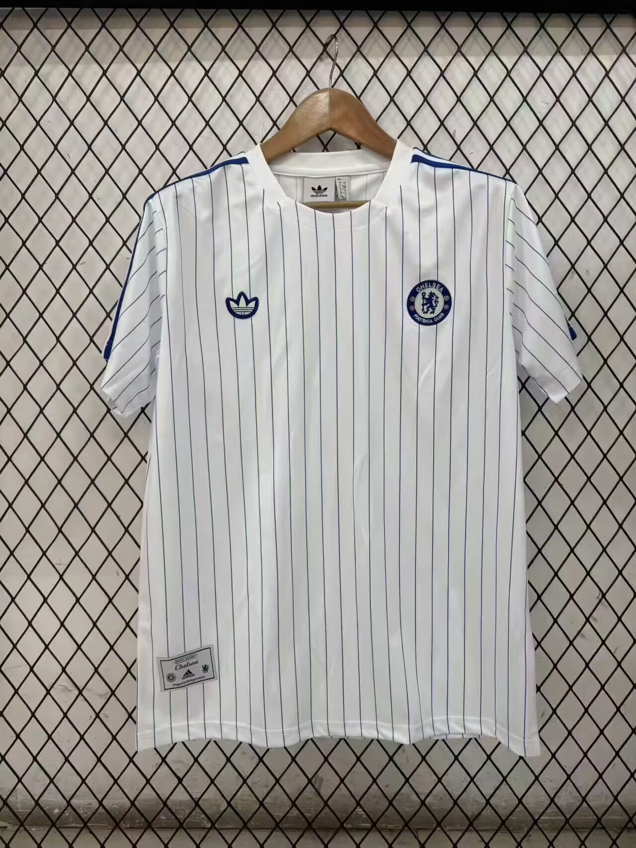 2025/2026 Retro Chelsea Bianco Maglia da calcio Qualità thai 1:1
