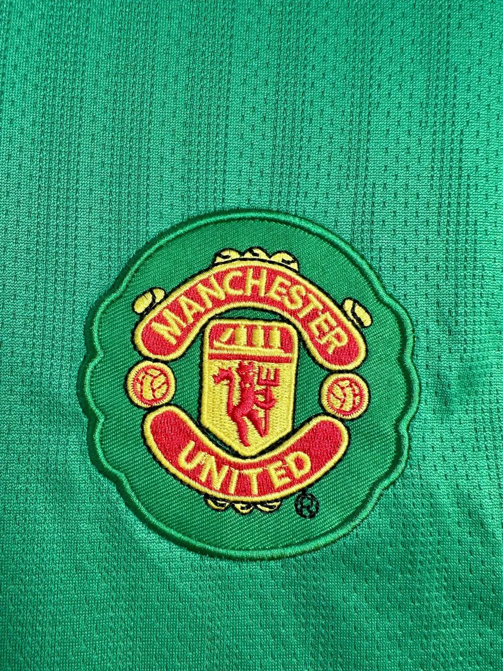 2007/2008 Retro Manchester United Goalkeeper Green Football Shirt 1:1 Thai Quality - Image 6