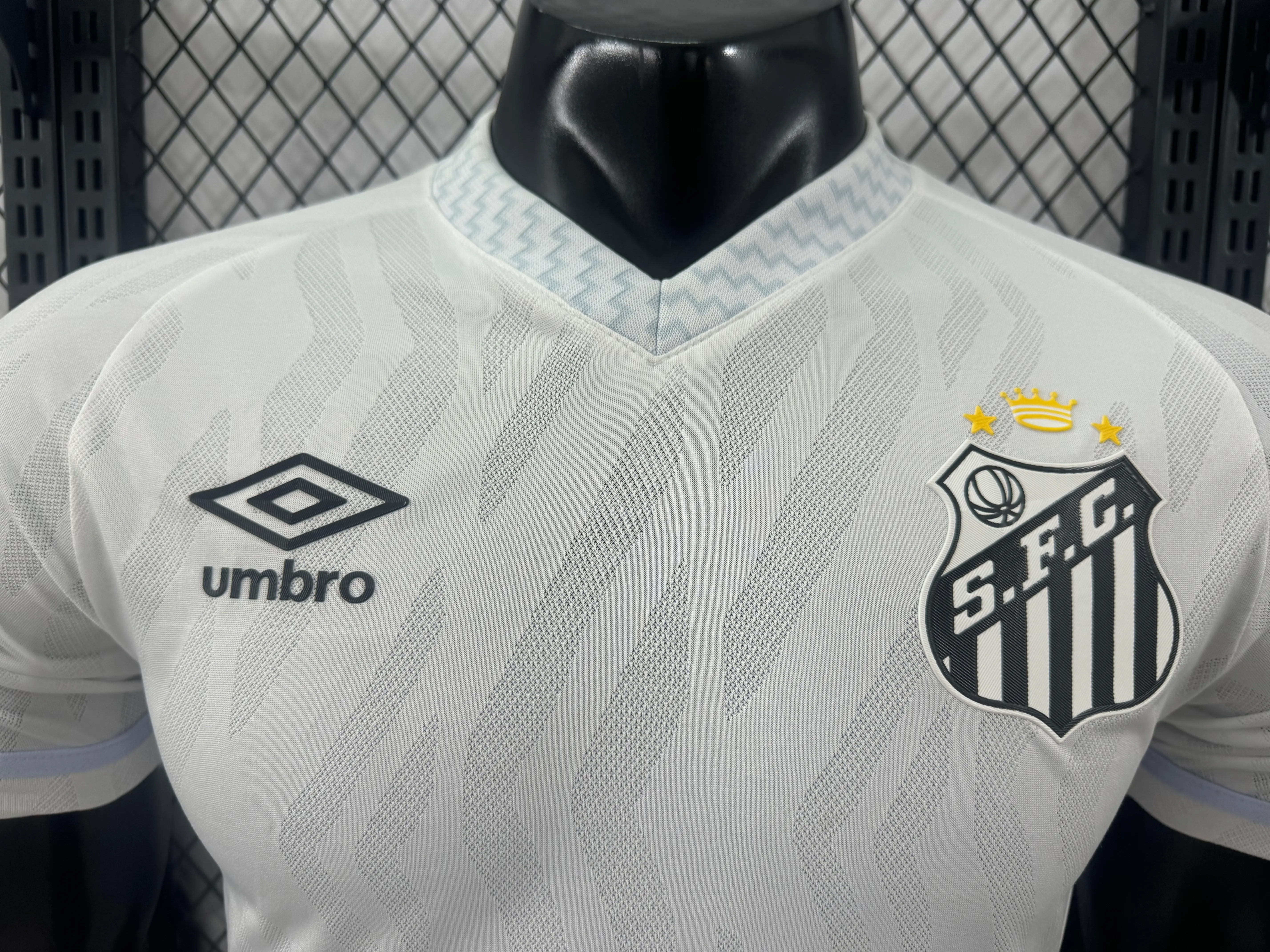 2025/2026 Versione giocatore Santos Casa Maglia da calcio Qualità thai 1:1 - immagine 4
