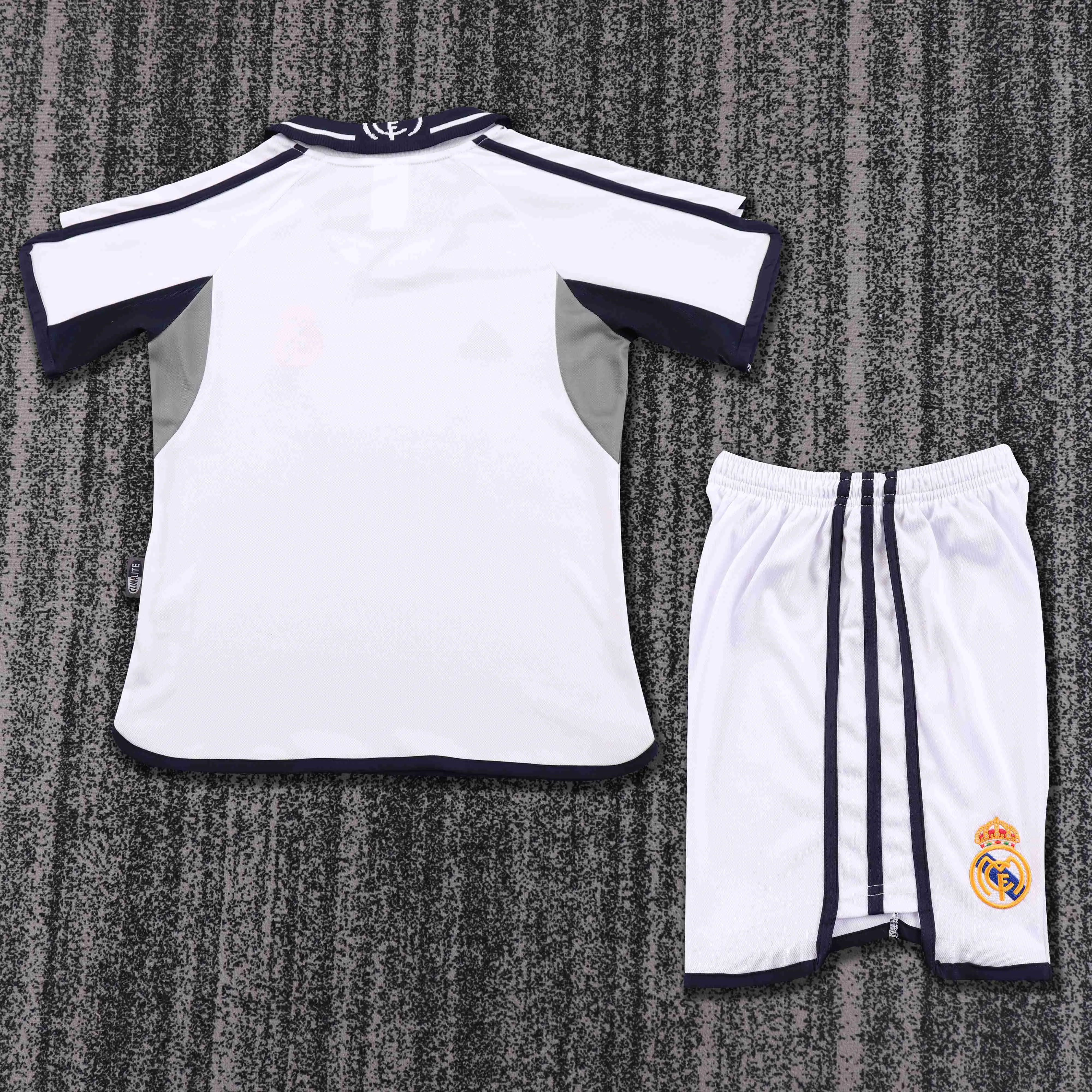 2000-2001 Retro Real Madrid Home Football Shirt 1:1 Thai Quality Kids Size - Image 2