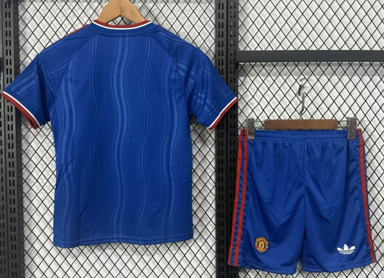2026/2027 Manchester United Deplasman Futbol forması 1:1 Tayland kalitesi Çocuk bedeni - Görsel 3
