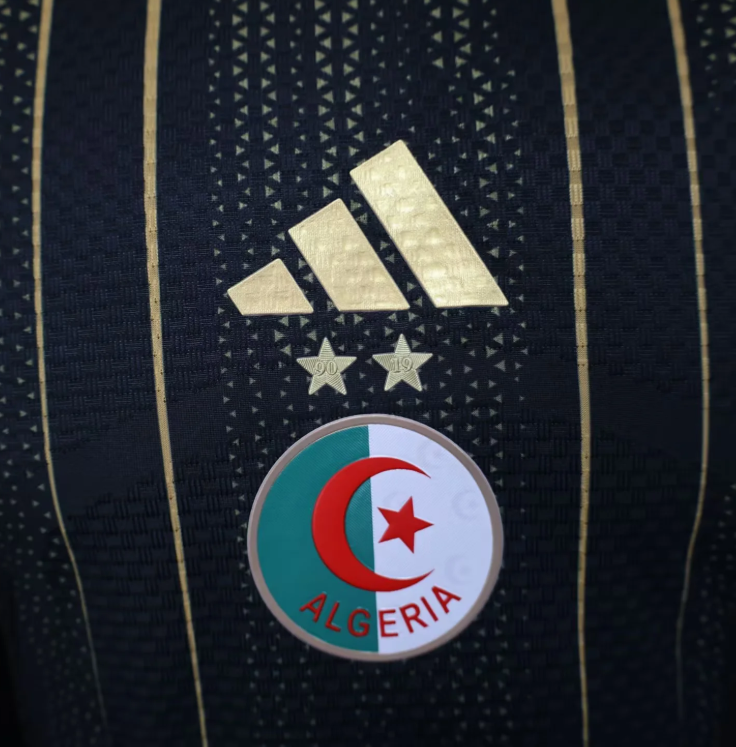 2026-2027 Spieler Algerien Nationalmannschaft Trainingsanzug Schwarz Fußballtrikot 1:1 Thai-Qualität – Bild 4