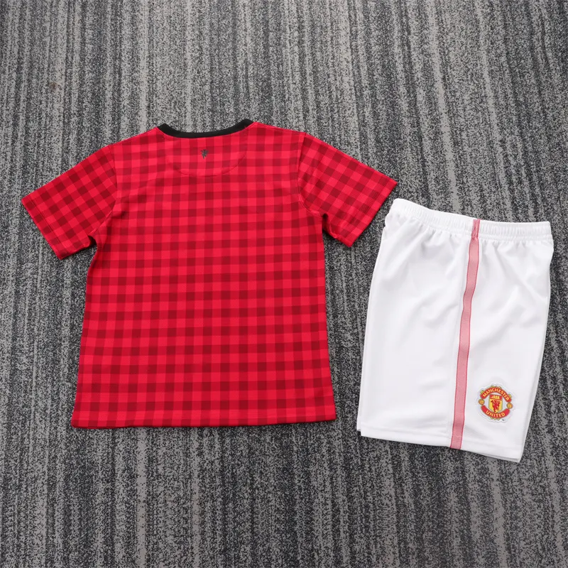 2012/2013 Retro Manchester United Home Football Shirt 1:1 Thai Quality Kids Size - Image 2