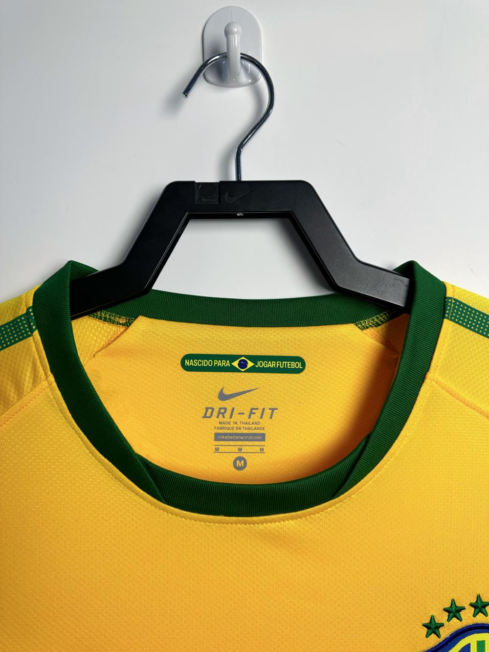 2010 Retro Brasil Local Camiseta de fútbol Calidad tailandesa 1:1 - Imagen 4