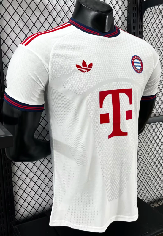 2026/2027 Version joueur Bayern Munich Édition spéciale 01 Maillot de football Qualité thaï 1:1 – Image 3