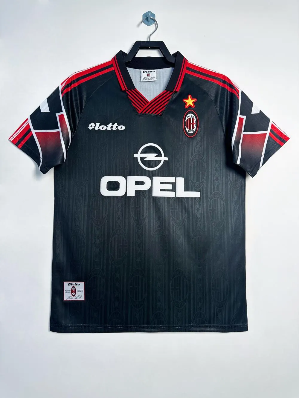 1997/1998 Retro AC Milan Speciale editie Zwart Voetbalshirt 1:1 Thaise kwaliteit